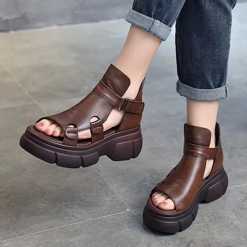 Wedges Retro Shoes Women Sandals Genuine PU Leather Hook & Loop Retro 2022 New Summer Sewing Handmade Concise Platform Sandals
Wedges Retro Shoes Women Sandals Genuine PU Leather Hook & Loop Retro 2022 New Summer Sewing Handmade Concise Platform Sandals
