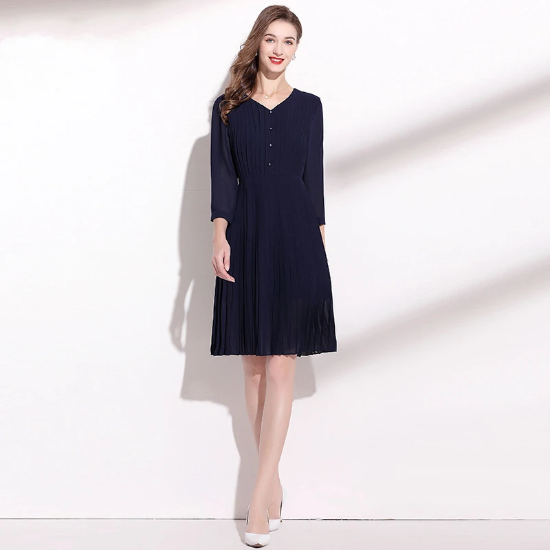 V-Neck Dress Women M-XXL Autumn 2022 Ladies Elegant Solid Colour Three Quarter Sleeves Slimming Pleated A-Line Dark Blue Dress
V-Neck Dress Women M-XXL Autumn 2022 Ladies Elegant Solid Colour Three Quarter Sleeves Slimming Pleated A-Line Dark Blue Dress