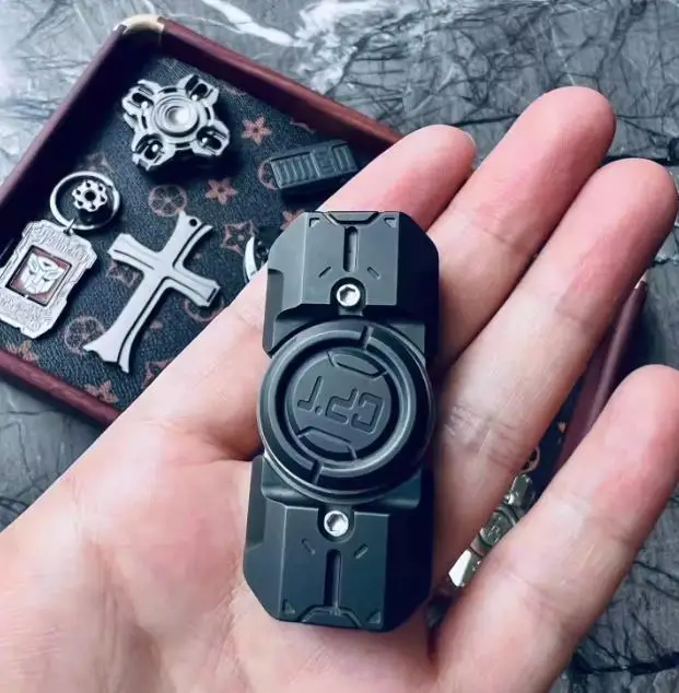 Second hand EDC MACKIE Fingertip gyroscope
Second hand EDC MACKIE Fingertip gyroscope