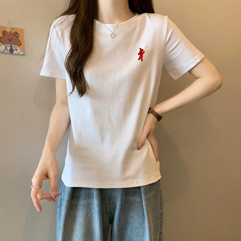 Short-sleeved t-shirt female loose shoulder western style 2023 new embroidery design feeling niche jacket white
Short-sleeved t-shirt female loose shoulder western style 2023 new embroidery design feeling niche jacket white