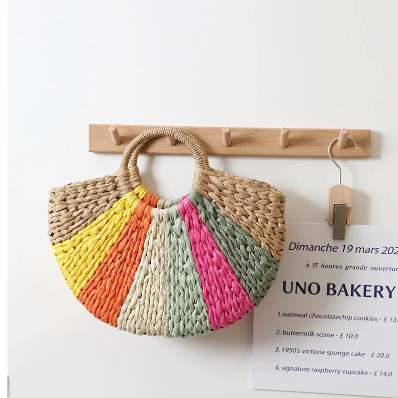 Rainbow color straw bag 2022 new summer semi-circle hand-held straw bag woven bag seaside holiday beach bag 
Rainbow color straw bag 2022 new summer semi-circle hand-held straw bag woven bag seaside holiday beach bag