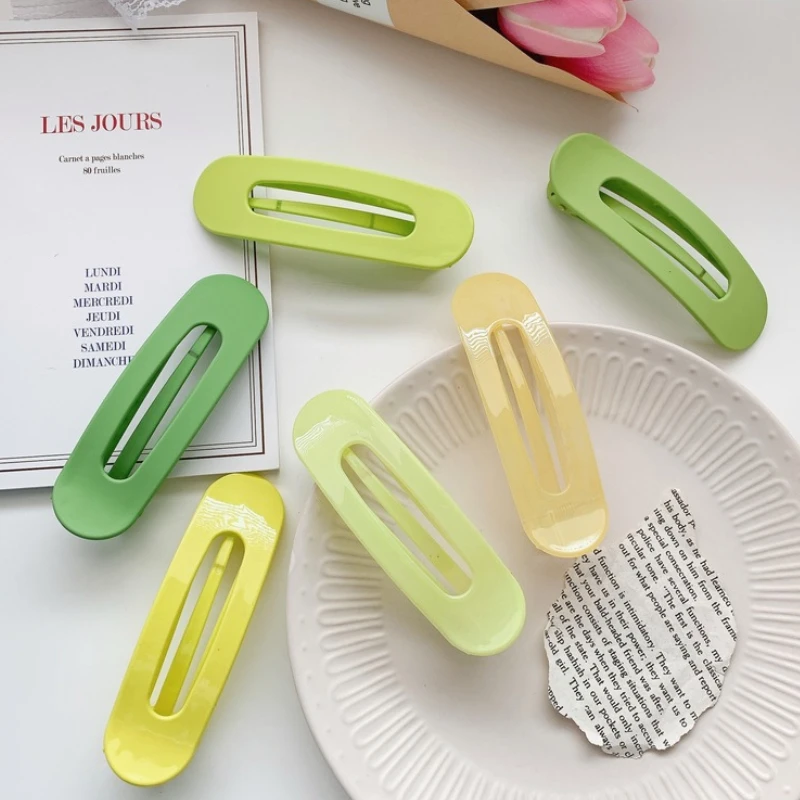 Fashion Hair Clips for Women Elegant Solid Color Plastic Large 11cm Hair Clip Girls Hair Accessories Hair Barrettes 2022 New
Fashion Hair Clips for Women Elegant Solid Color Plastic Large 11cm Hair Clip Girls Hair Accessories Hair Barrettes 2022 New