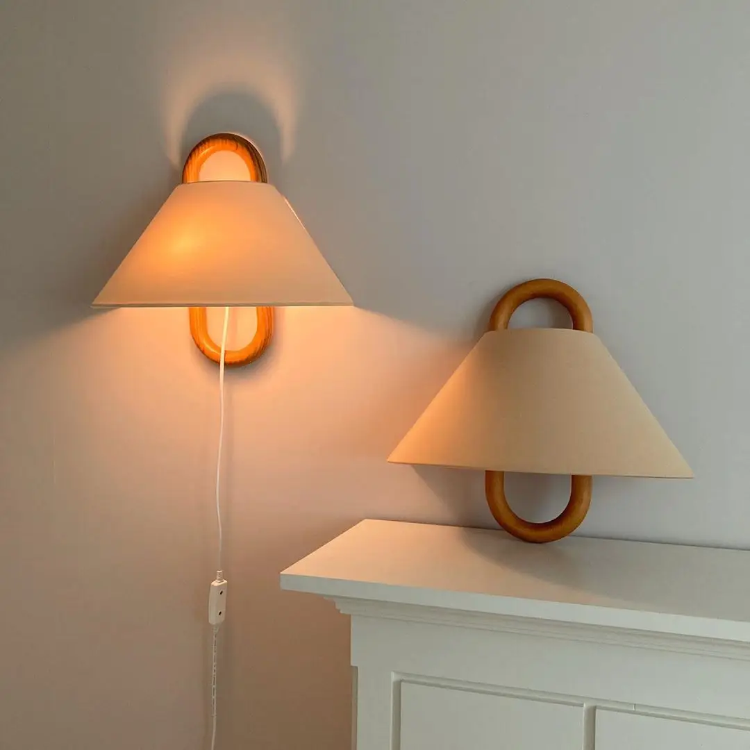 Original Solid Wood Wall Lamp Modern Ins Retro Led Luminaire for Bedroom Bedside Living Room Decoration Atmosphere Wall Lights
Original Solid Wood Wall Lamp Modern Ins Retro Led Luminaire for Bedroom Bedside Living Room Decoration Atmosphere Wall Lights