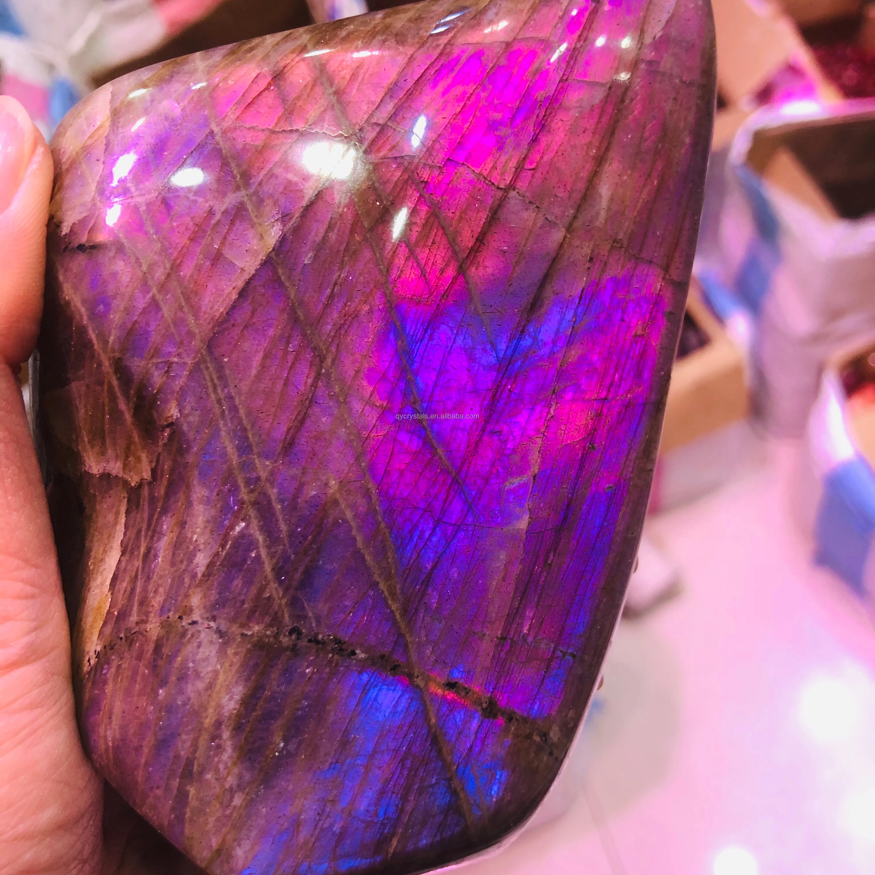 Оптовая продажа, натуральный высококачественный розовый пурпурный лабрадорит, восстанавливающий Кристалл freeform, Радужный Лабрадорит для у...
Оптовая продажа, натуральный высококачественный розовый пурпурный лабрадорит, восстанавливающий Кристалл freeform, Радужный Лабрадорит для у...
