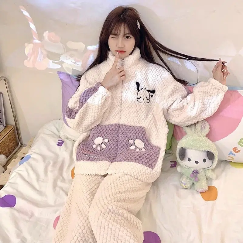 Кардиган-полакко Sanrio аниме периферийный, плюшевая Домашняя одежда, зимняя Милая женская пижама Y2K высокого качества, подарок на Хэллоуин
Кардиган-полакко Sanrio аниме периферийный, плюшевая Домашняя одежда, зимняя Милая женская пижама Y2K высокого качества, подарок на Хэллоуин