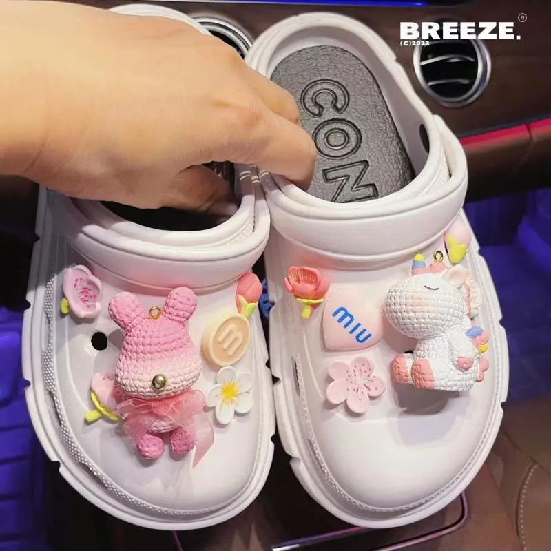 2022 New Pink Bear Unicorn Series Croc Charms Designer Cute Charms for Crocs DIY Accessories Lovely Adornment for Clogs Sandals
2022 New Pink Bear Unicorn Series Croc Charms Designer Cute Charms for Crocs DIY Accessories Lovely Adornment for Clogs Sandals