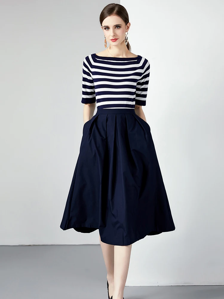 2022 Runway Designer Pullover Knitted Top and Skirt Suit Summer Women Two Piece Dress Sets Elegant Casual Party Outfit Purple
2022 Runway Designer Pullover Knitted Top and Skirt Suit Summer Women Two Piece Dress Sets Elegant Casual Party Outfit Purple