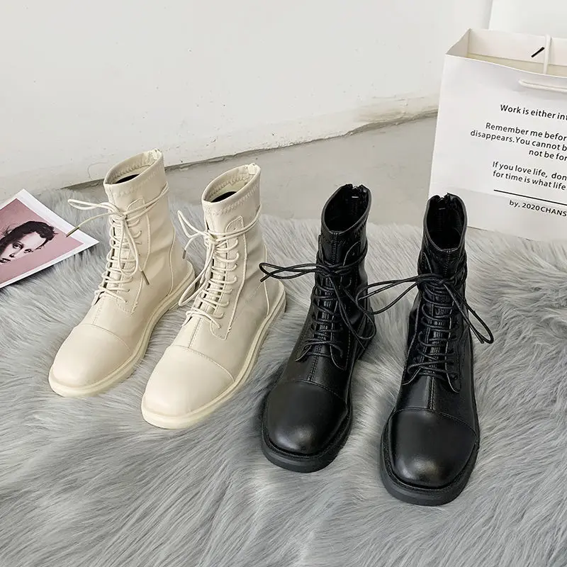 Женские ботильоны из ПУ кожи, на шнуровке, с круглым носком
Женские ботильоны из ПУ кожи, на шнуровке, с круглым носком