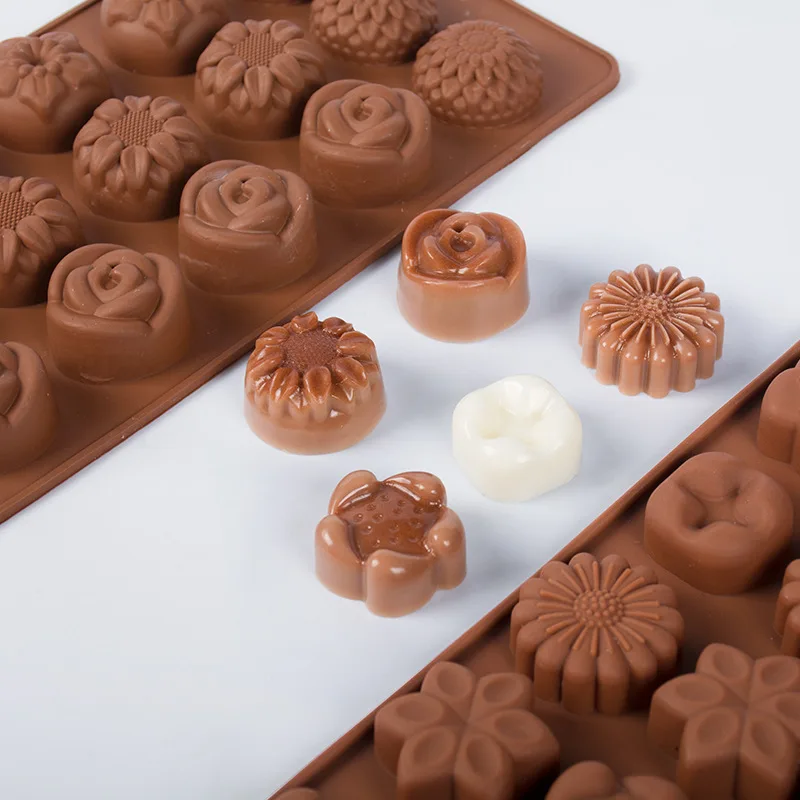15 Hole Flower Shaped Silicone Chocolate Mold Ice Cube Tray Fondant Cookie Candy Jeely Pudding Kitchen Bakeware Mould
15 Hole Flower Shaped Silicone Chocolate Mold Ice Cube Tray Fondant Cookie Candy Jeely Pudding Kitchen Bakeware Mould
