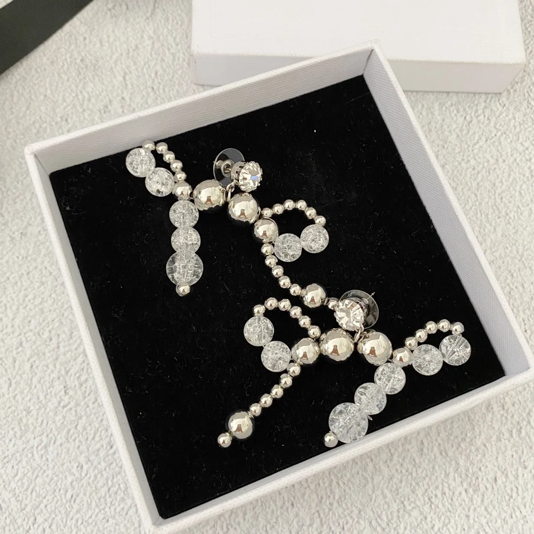 Hot Fashion Brand Bowknot Glass Bead 925 Silver Needle Earrings Woman Luxury Jewelry Designer Sweet Lovely Runway Trend
Hot Fashion Brand Bowknot Glass Bead 925 Silver Needle Earrings Woman Luxury Jewelry Designer Sweet Lovely Runway Trend
