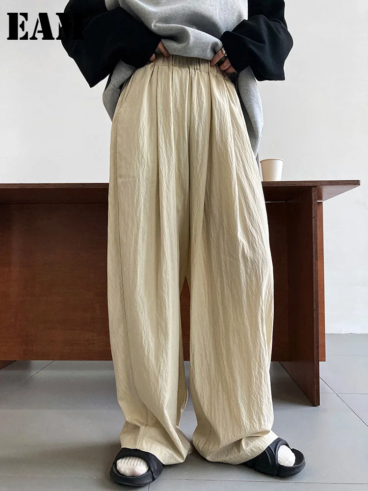 

[EAM] длинные плиссированные брюки с высокой эластичной талией цвета хаки, новые свободные брюки, женские модные брюки весна-осень 2023 1DF4973