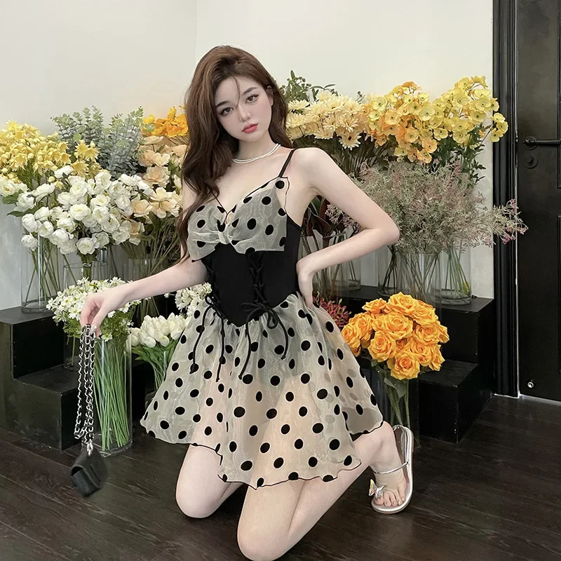 Swimear Ladies Korean 2023 New Popular Swimsuit Sexy Female One-piece Pure Desire Cover Belly Hot Spring Backless Swimsuits
Swimear Ladies Korean 2023 New Popular Swimsuit Sexy Female One-piece Pure Desire Cover Belly Hot Spring Backless Swimsuits