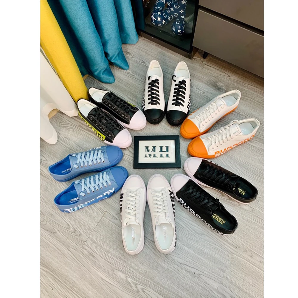2021 Brand Designer Luxury Sneakers for Women and Man Classical Golden Sports Shoes New Casual sneakers
2021 Brand Designer Luxury Sneakers for Women and Man Classical Golden Sports Shoes New Casual sneakers