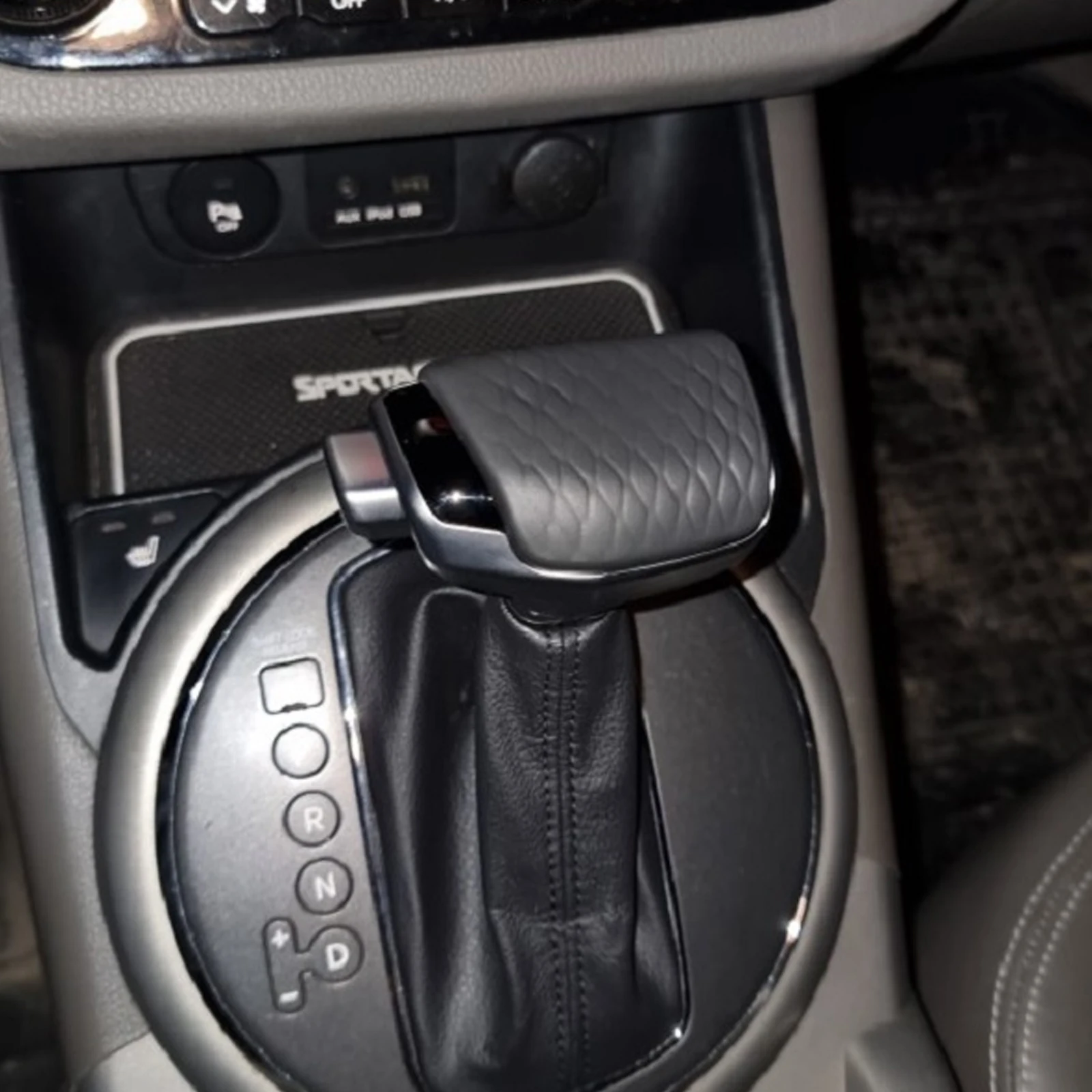 Ручка переключения для Hyundai Tucson Ix35 Ix25 Mistra Kia Sportage R K5 K4 K3
Ручка переключения для Hyundai Tucson Ix35 Ix25 Mistra Kia Sportage R K5 K4 K3