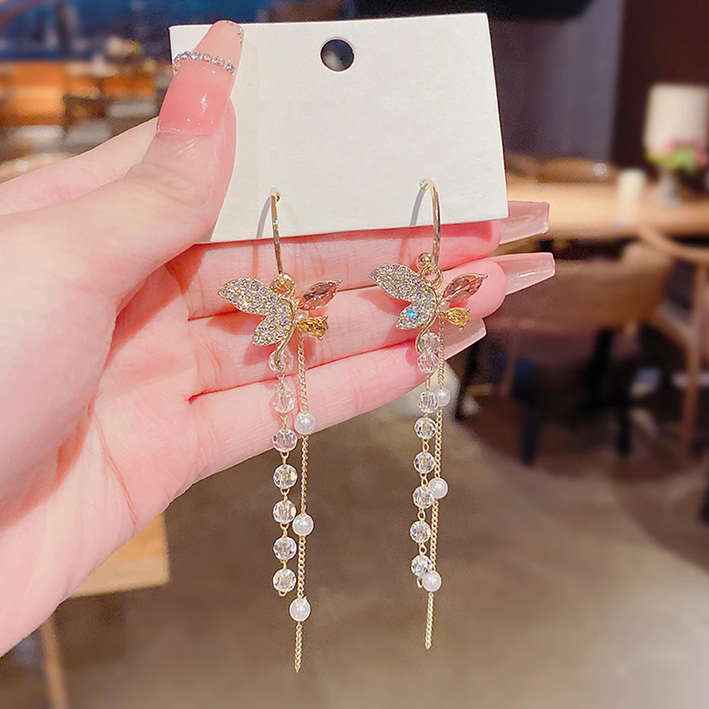 New Fairy Inlaid Diamond Butterfly Long Crystal Pearl Tassel Earrings For Women Korean Fashion Earring Daily Party Jewelry Gifts
New Fairy Inlaid Diamond Butterfly Long Crystal Pearl Tassel Earrings For Women Korean Fashion Earring Daily Party Jewelry Gifts