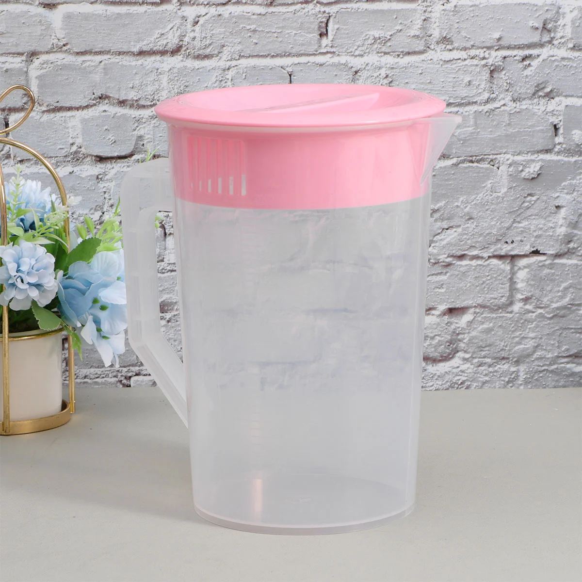 Pitcher Water Plastic Cold Kettle Jug Lid Beverage Fridge Container Tea Lemonade Measuring Scale Straining Ice Decanter Bottle
Pitcher Water Plastic Cold Kettle Jug Lid Beverage Fridge Container Tea Lemonade Measuring Scale Straining Ice Decanter Bottle