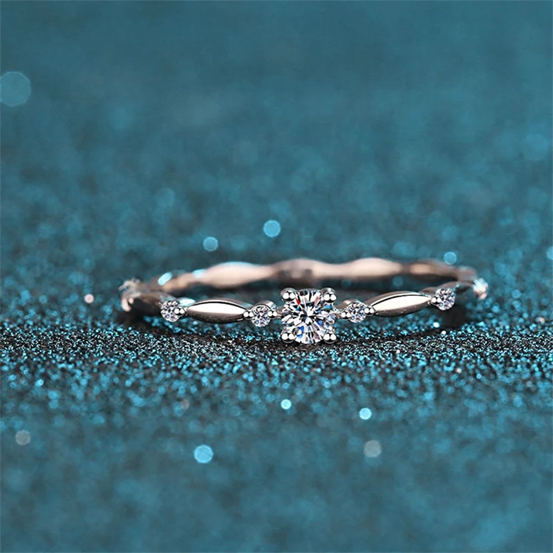 2023 Hot Sterling Silver Rings Moissanite Diamond Rings with Certificate Engagement Marriage Luxury Fine Jewelry for Women
2023 Hot Sterling Silver Rings Moissanite Diamond Rings with Certificate Engagement Marriage Luxury Fine Jewelry for Women