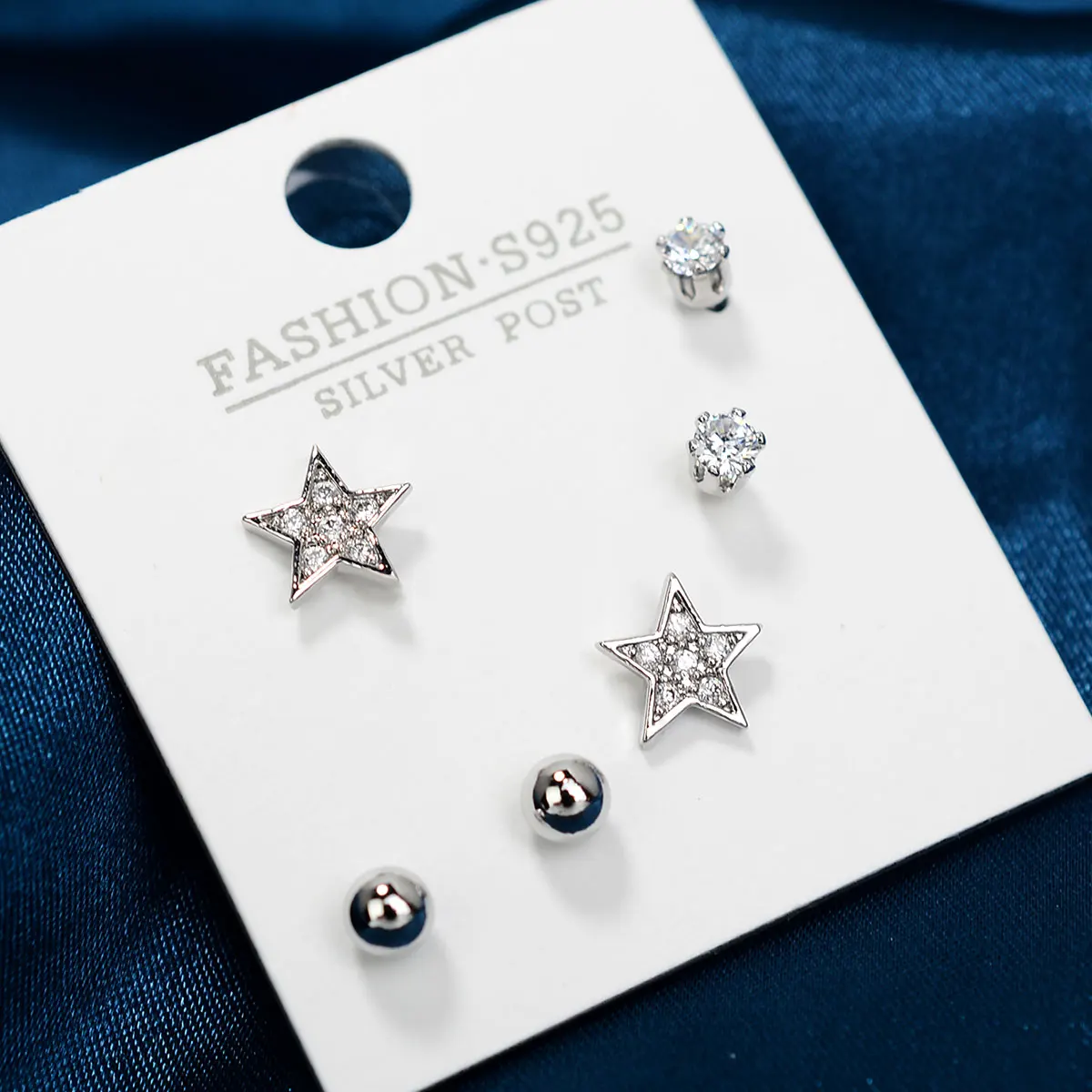 Hot Selling Stylish Simple Star Mini Studs Earring Set Shiny Zircon Women Exquisite Versatile Earring Fashion Party Jewelry Gift
Hot Selling Stylish Simple Star Mini Studs Earring Set Shiny Zircon Women Exquisite Versatile Earring Fashion Party Jewelry Gift