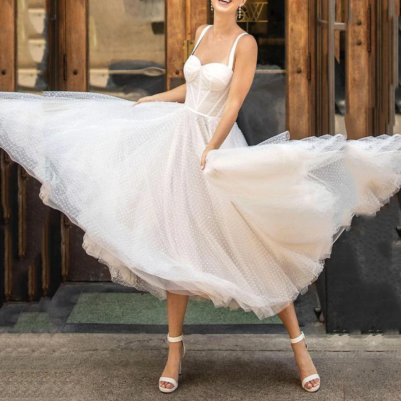 2022 Short A Line Wedding Dresses Women Bride Sleeveless Strapless Illusion Button Backless Bridal Gown Vestido Novia
2022 Short A Line Wedding Dresses Women Bride Sleeveless Strapless Illusion Button Backless Bridal Gown Vestido Novia