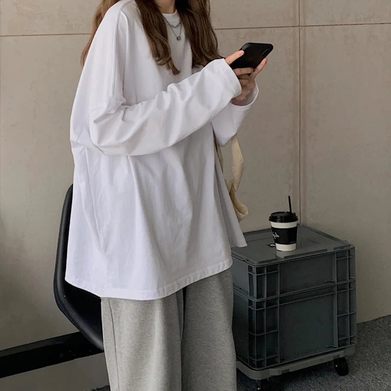 Loose Long Sleeve T-Shirt Women's Basic O-Neck Autumn Cotton Tee Shirt Ladies Solid Casual Oversize Tshirt New White Top
Loose Long Sleeve T-Shirt Women's Basic O-Neck Autumn Cotton Tee Shirt Ladies Solid Casual Oversize Tshirt New White Top