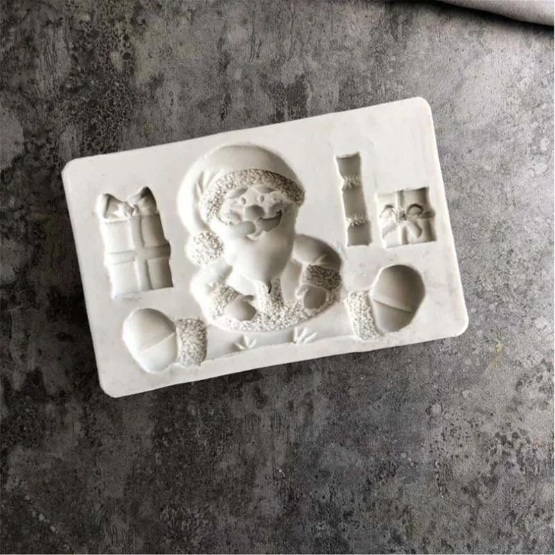 Santa Claus gift box shape liquid silicone mold fondant soft clay epoxy plaster car decoration
Santa Claus gift box shape liquid silicone mold fondant soft clay epoxy plaster car decoration