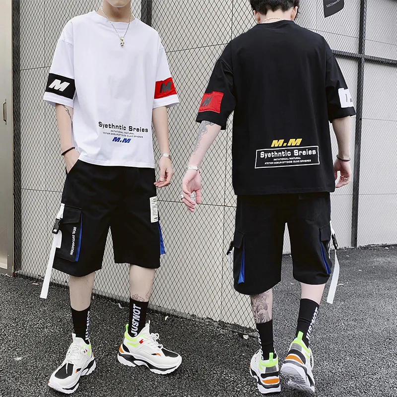 2022 Summer Fashion Men Shorts Sets Short Sleeve T Shirt + Cargo Shorts Print Male Casual Set Man Jogger Sportwear 2 Pieces Sets
2022 Summer Fashion Men Shorts Sets Short Sleeve T Shirt + Cargo Shorts Print Male Casual Set Man Jogger Sportwear 2 Pieces Sets