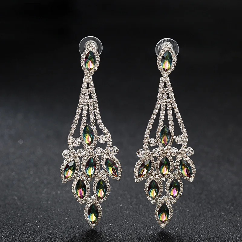 Tassel Crystal Earrings Long Women Fashion European and American Sexy High Quality Jewelry Headwear for Banquets
Tassel Crystal Earrings Long Women Fashion European and American Sexy High Quality Jewelry Headwear for Banquets