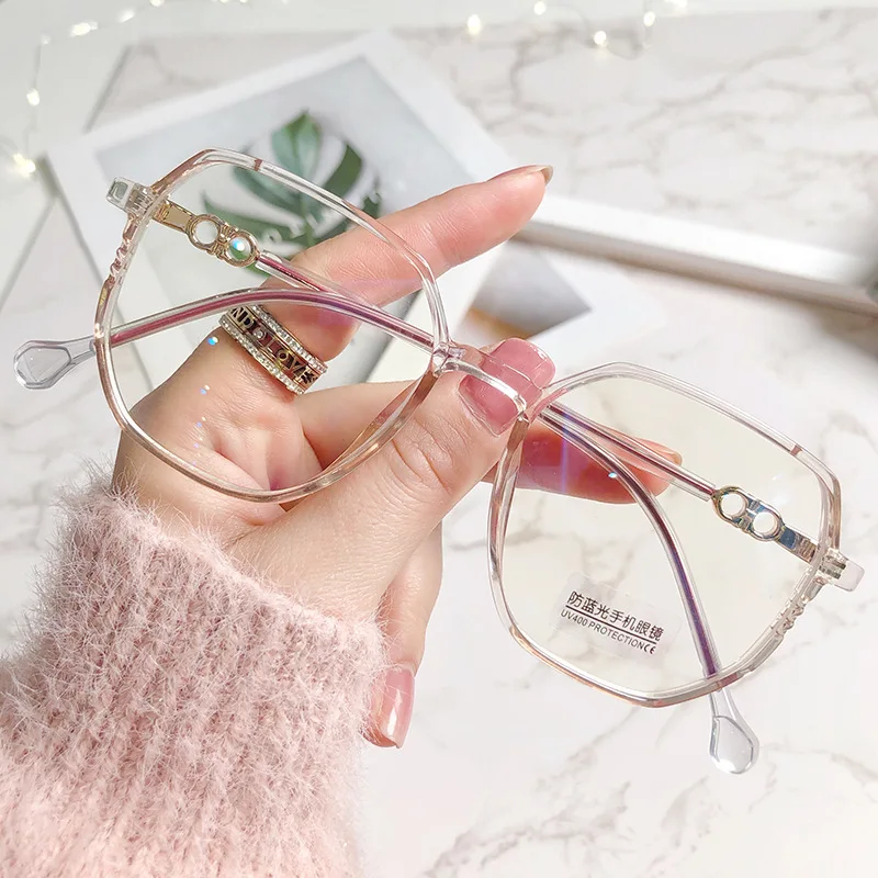 New Classic Fashion Polygon Woman Eyeglasses Man Anti-Blue Light Metal Retro Eye Glasses Brand Design Eyewear Frame
New Classic Fashion Polygon Woman Eyeglasses Man Anti-Blue Light Metal Retro Eye Glasses Brand Design Eyewear Frame