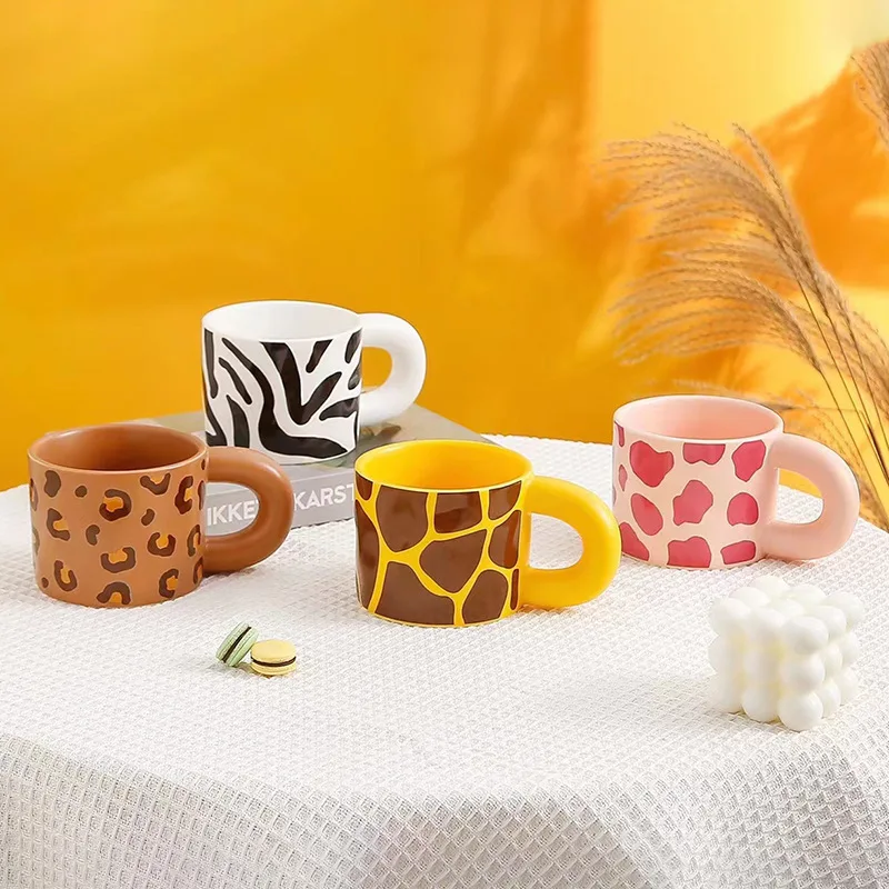 Creative Tropical Rainforest Animal Ceramic Cup Simple Coffee cup Ceramic Mug 400ML Large Capacity Water Cup
Creative Tropical Rainforest Animal Ceramic Cup Simple Coffee cup Ceramic Mug 400ML Large Capacity Water Cup