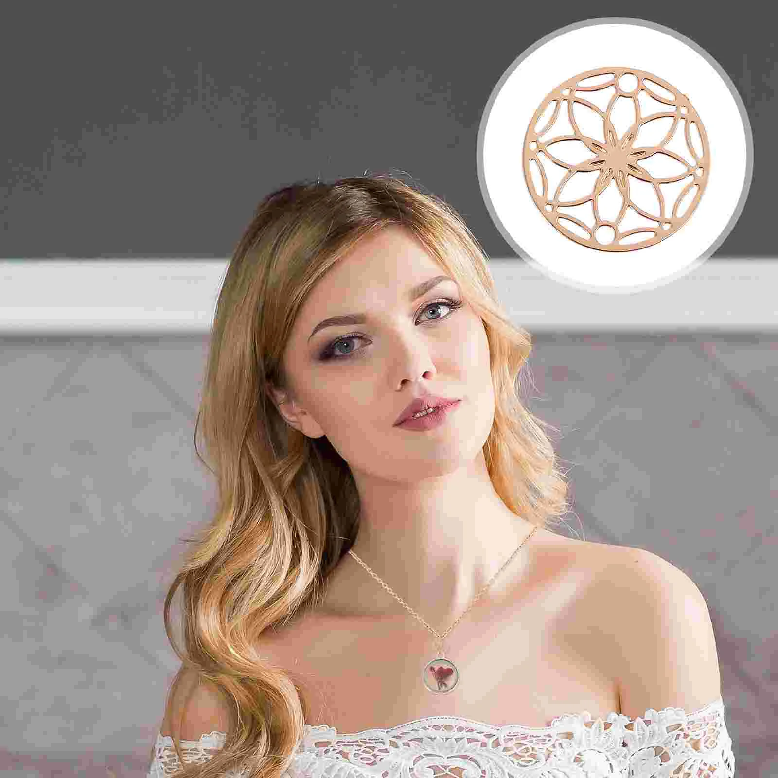 200 Pcs Connector Hand Jewelry Bracelet Pendent Earrings Making Parts Flower Shape Handmade Supply Copper Decor
200 Pcs Connector Hand Jewelry Bracelet Pendent Earrings Making Parts Flower Shape Handmade Supply Copper Decor