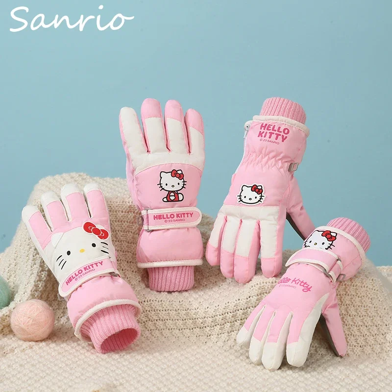Sanrio Hello Kitty Cute Warm Kid's Ski Gloves Pompompurin Kuromi Cartoon Padded Leather Mitten Cinnamoroll Winter Outdoor Gloves
Sanrio Hello Kitty Cute Warm Kid's Ski Gloves Pompompurin Kuromi Cartoon Padded Leather Mitten Cinnamoroll Winter Outdoor Gloves