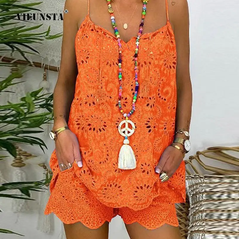 Summer Street Sling Sleeveless Vest Shorts Outfit Vintage Cotton Suit Women Loose Hollow Out Embroidered Tops Shorts 2 Piece Set
Summer Street Sling Sleeveless Vest Shorts Outfit Vintage Cotton Suit Women Loose Hollow Out Embroidered Tops Shorts 2 Piece Set