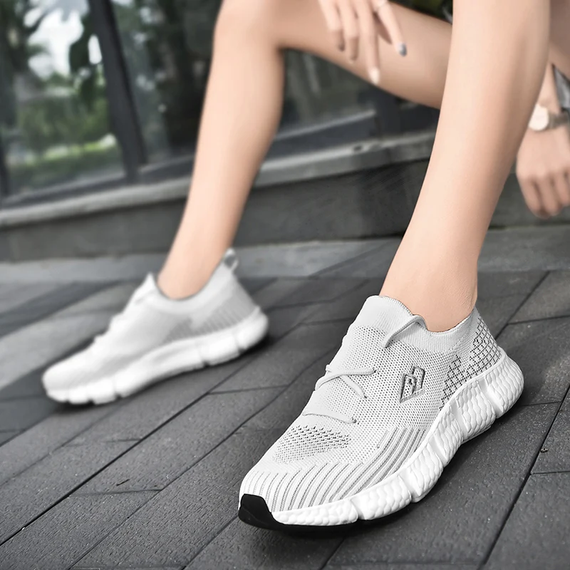 Luxury Brand Sneakers Hiphop Women Sport Sneakers Non Leather Casual Female Running Sneakers Wit Sports Shoes Ladies New Tennis
Luxury Brand Sneakers Hiphop Women Sport Sneakers Non Leather Casual Female Running Sneakers Wit Sports Shoes Ladies New Tennis