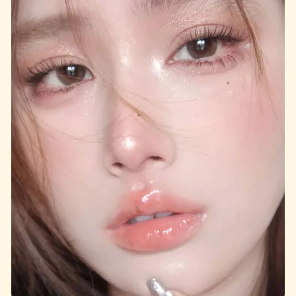 Shiny Brightening Sponge Head Eyeshadow Pen Long Lasting Smudge-proof Eyeshadow Gift For Birthday
Shiny Brightening Sponge Head Eyeshadow Pen Long Lasting Smudge-proof Eyeshadow Gift For Birthday