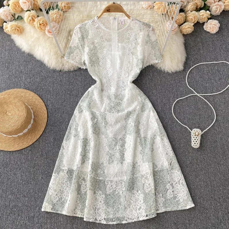 Elegant Dress for women White Hollow Out O-Neck Lace Embroidery Midi Dress Summer Luxury Female A-line High Waist Short Robe New
Elegant Dress for women White Hollow Out O-Neck Lace Embroidery Midi Dress Summer Luxury Female A-line High Waist Short Robe New