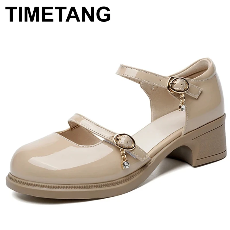 Women's Leather Sandals 2023 Summer New Patent Leather Comfortable Hollow Shoes Large Size 42 43 Fashion Black Kakhi Woman
Women's Leather Sandals 2023 Summer New Patent Leather Comfortable Hollow Shoes Large Size 42 43 Fashion Black Kakhi Woman