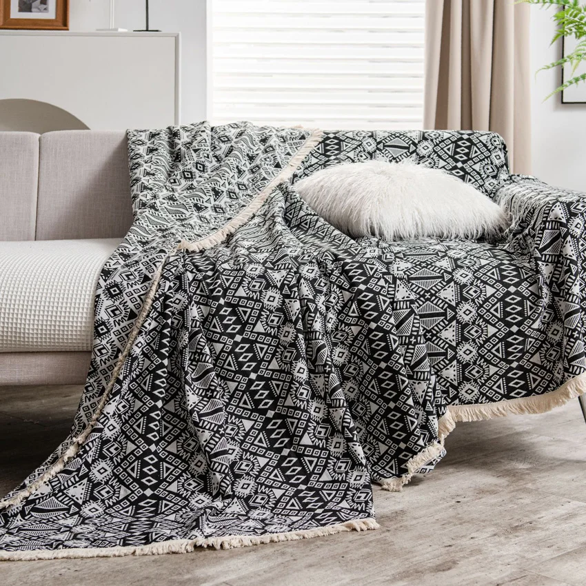 Knitted Black Geometric Sofa Towel with Tassels Thick Modern Sofa Cover Adults Blanket Bed Throw for Home Living Room Decoration
Knitted Black Geometric Sofa Towel with Tassels Thick Modern Sofa Cover Adults Blanket Bed Throw for Home Living Room Decoration