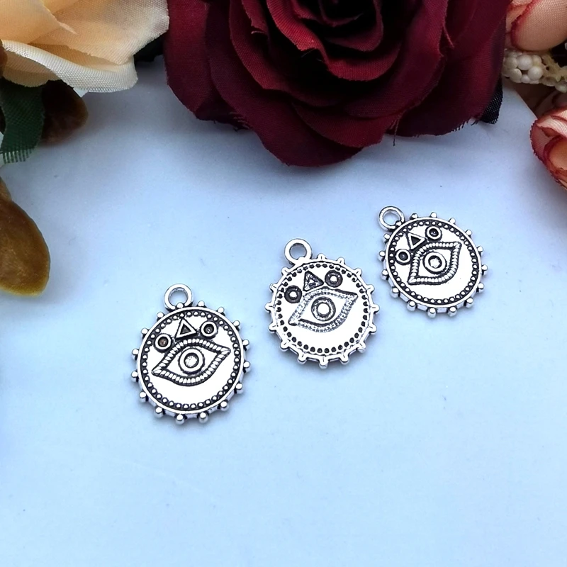 10Pcs/Zinc Alloy Single Piece Cast Round Devil's Eye Pendant Suitable for DIY Necklace Bracelet Jewelry Discovery Production
10Pcs/Zinc Alloy Single Piece Cast Round Devil's Eye Pendant Suitable for DIY Necklace Bracelet Jewelry Discovery Production