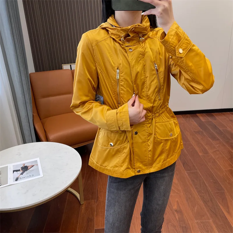 New Autumn Outerwear Women 2022 Hidden Hooded Jacket Zipper Windbreak Jackets Slim Waist Outdoor Sporty Casual Wear Euro Style
New Autumn Outerwear Women 2022 Hidden Hooded Jacket Zipper Windbreak Jackets Slim Waist Outdoor Sporty Casual Wear Euro Style