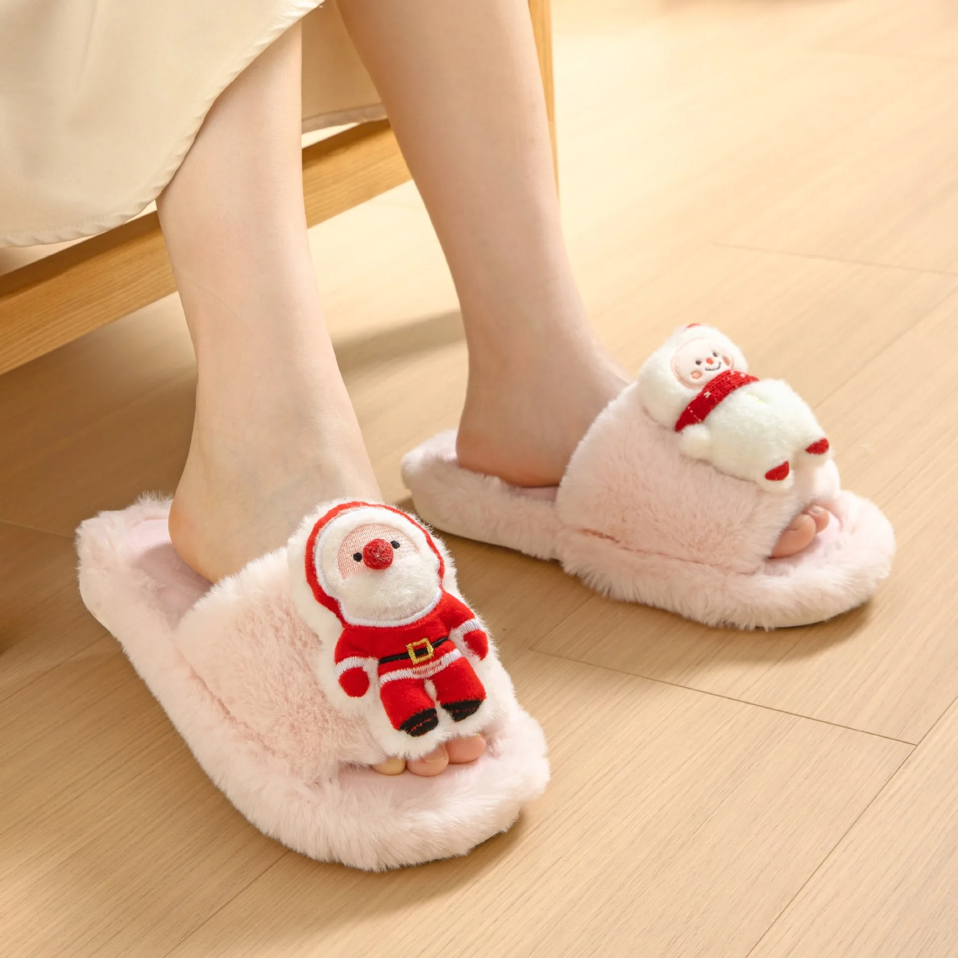 Winter Santa Claus Peep Toe Cotton Slippers Cute Home Indoor Plush Slippers Women Warm Plush Cotton Floor Slides Christmas gift
Winter Santa Claus Peep Toe Cotton Slippers Cute Home Indoor Plush Slippers Women Warm Plush Cotton Floor Slides Christmas gift