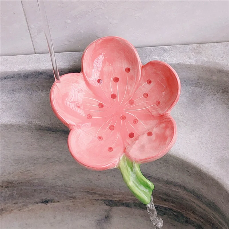 Cute Creative Soap Box Personality Flower-shaped Ceramic Soap Box Sponge Storage Board Tray Bathroom Supplies Bathroom Appliance
Cute Creative Soap Box Personality Flower-shaped Ceramic Soap Box Sponge Storage Board Tray Bathroom Supplies Bathroom Appliance