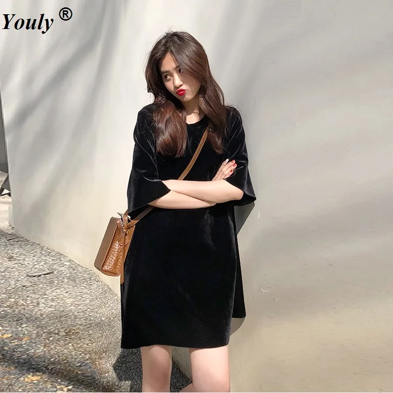 Summer Women Sexy Velve Party Mini Dresses 2021 Casual Loose Velvet Dress Bright Face Dress Solid Short Sleeve new Vestido
Summer Women Sexy Velve Party Mini Dresses 2021 Casual Loose Velvet Dress Bright Face Dress Solid Short Sleeve new Vestido