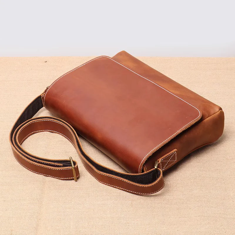 

Retro Top Layer Cowhide Leather Men's Flap Shoulder Bag Daily Casual Horizontal Crossbody Bag 9.7 Inches Ipad Bag