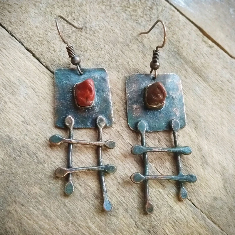 Vintage Metal Square Dangle Earrings Tribal Jewelry Silver Color Double Cross Red Brown Stone Dangle Earrings for Women
Vintage Metal Square Dangle Earrings Tribal Jewelry Silver Color Double Cross Red Brown Stone Dangle Earrings for Women