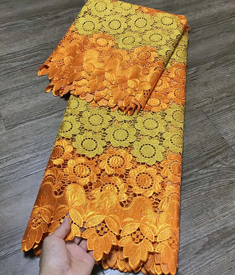 African Lace Fabric High Quality 2022 Hot Sale Swiss Voile 100% Cotton Sewing Embroidery Fabric Dress For Nigerian Women Wedding
African Lace Fabric High Quality 2022 Hot Sale Swiss Voile 100% Cotton Sewing Embroidery Fabric Dress For Nigerian Women Wedding