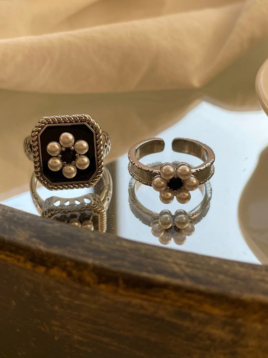 Linglu Vintage Punk Metal Rings Irregular Geometric Flower Shape Punk Simple 2022 New Trendy Rings for Women Party Jewelry
Linglu Vintage Punk Metal Rings Irregular Geometric Flower Shape Punk Simple 2022 New Trendy Rings for Women Party Jewelry