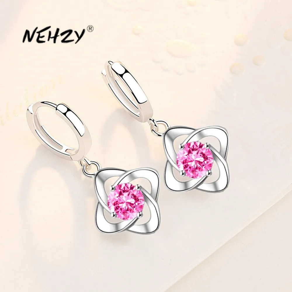 NEHZY, новые женские модные ювелирные украшения с серебряным покрытием, высококачественные серьги с розовым и голубым кубическим цирконием и цветком, хит продаж
NEHZY, новые женские модные ювелирные украшения с серебряным покрытием, высококачественные серьги с розовым и голубым кубическим цирконием и цветком, хит продаж