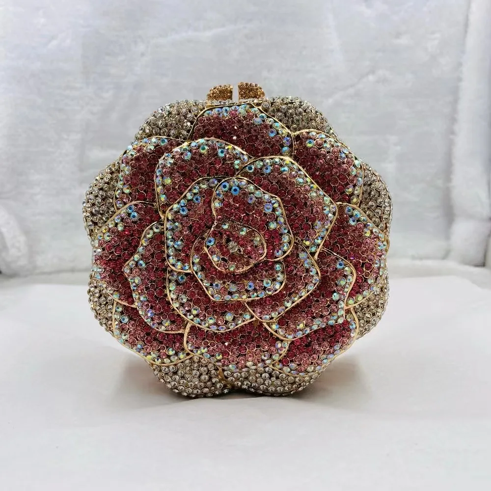 2022 Women's dinner bag with diamond inlaid flowers dinner bag with diamond handle banquet bag YLS 
2022 Women's dinner bag with diamond inlaid flowers dinner bag with diamond handle banquet bag YLS