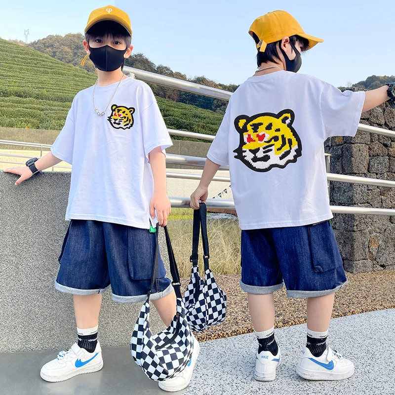 Brand Designer Teen Boy Clothes Children Baby Kids Clothes Sets Casual Sport Clothing cartoon Tops t-shirt + pants Suit Outfits
Brand Designer Teen Boy Clothes Children Baby Kids Clothes Sets Casual Sport Clothing cartoon Tops t-shirt + pants Suit Outfits