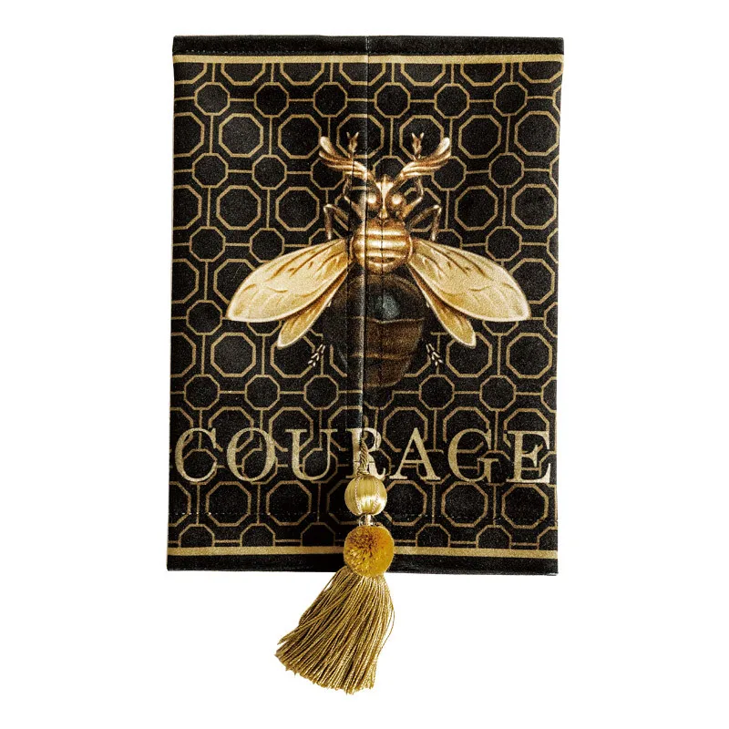 Luxury Velvet Tissue Box Courage Bee Portable Paper Facial Refill Box Cover Holder For Office Home Easy Carry With Heavy Tassel
Luxury Velvet Tissue Box Courage Bee Portable Paper Facial Refill Box Cover Holder For Office Home Easy Carry With Heavy Tassel